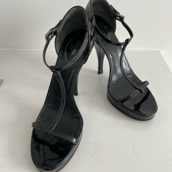 Original Prada strap sandals - Picture 1 of 7